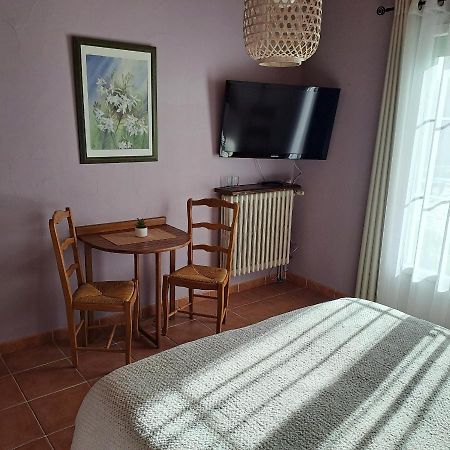La Chambre De L'Auxineill Castelnou Exterior foto